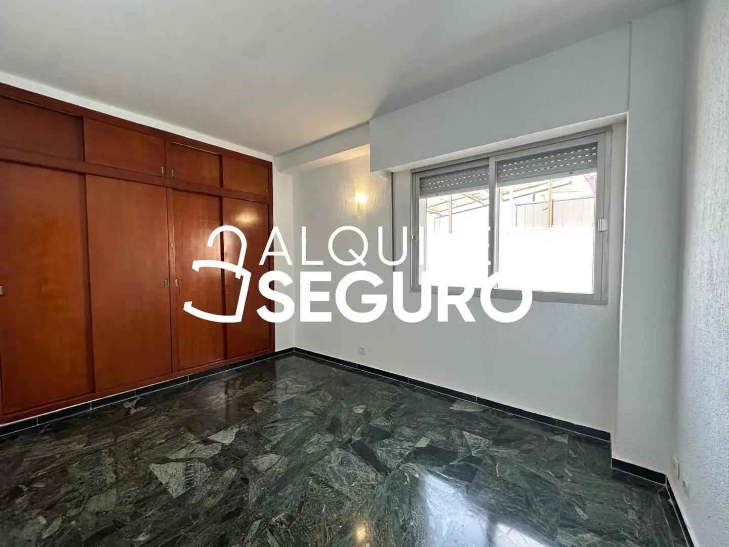Dormitori de Casa o xalet de lloguer en Massanassa amb Aire condicionat