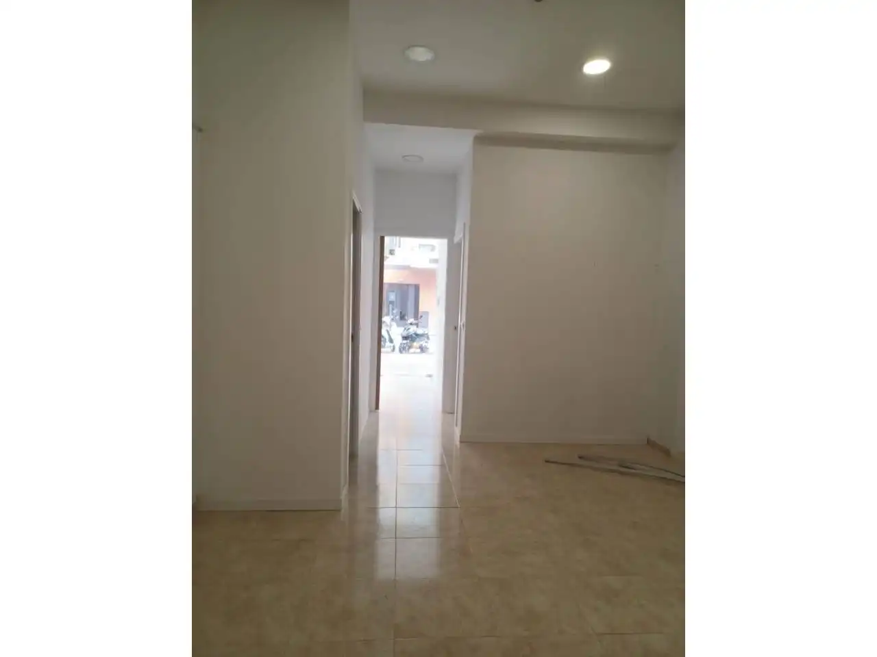 Geschaftsraum zur Miete in Calle Maria Aurelia Campmany, El Molí - El Rieral