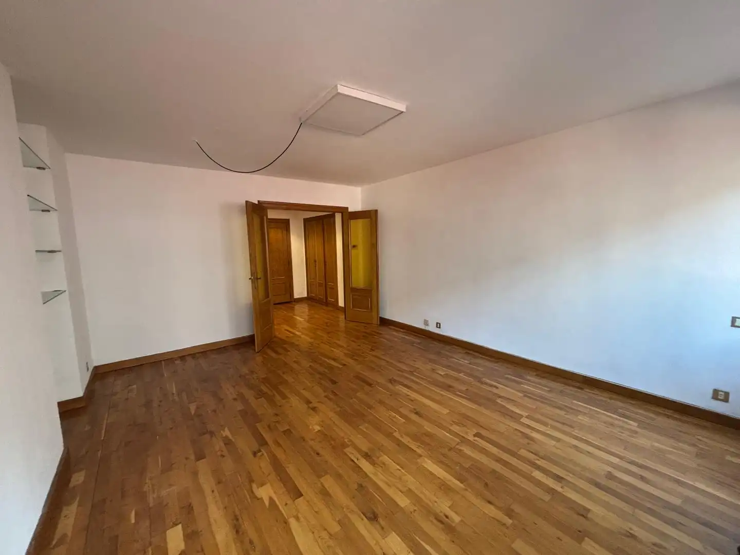 Piso en venta en Oviedo  con Calefacción, Parquet y Trastero