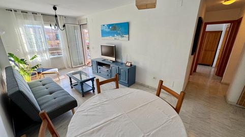 Foto 5 de Piso en venta en Avenida Avenida de Málaga, 98, La Cala del Moral, Málaga