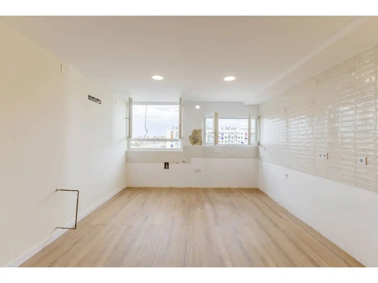 Dúplex con ascensor en venta en Calle Isla Cabrera, imagen 3