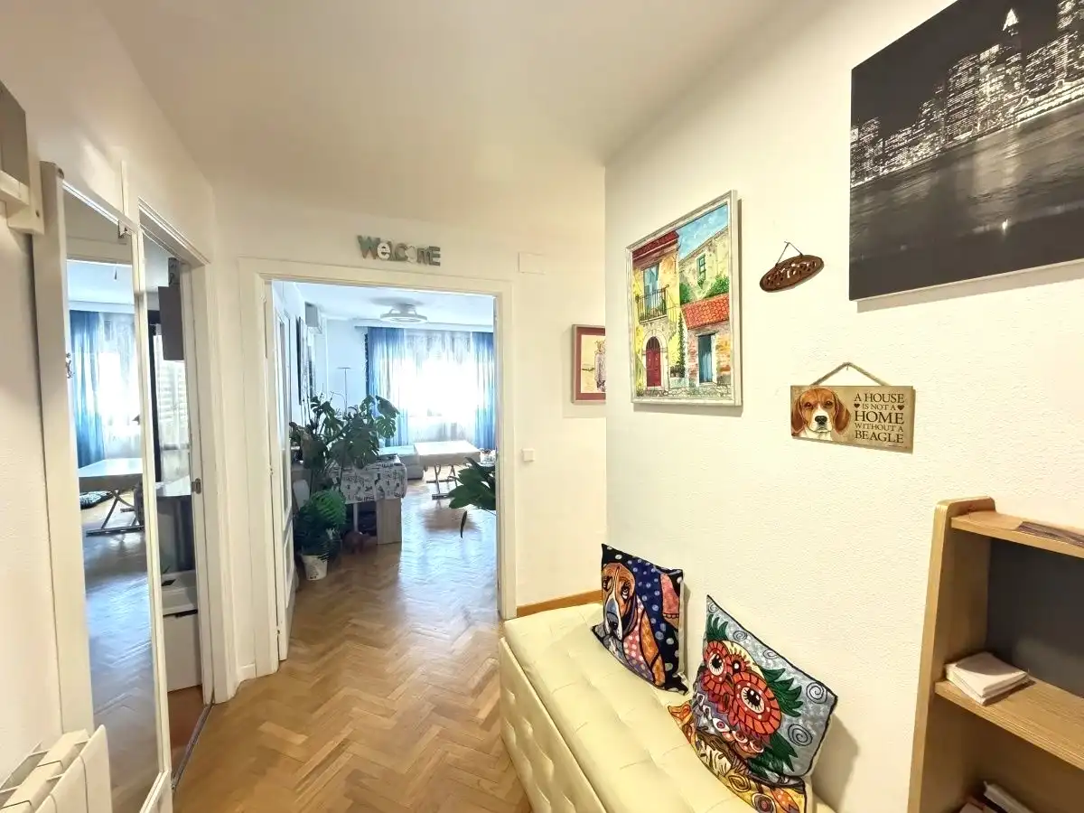Flat for sale in Madrid  with Heating, Storage room and Community pool