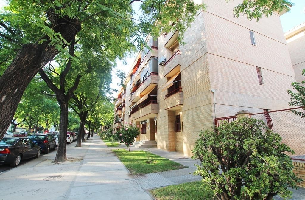 Exterior view of Flat for sale in Jerez de la Frontera  with Air Conditioner and Heating