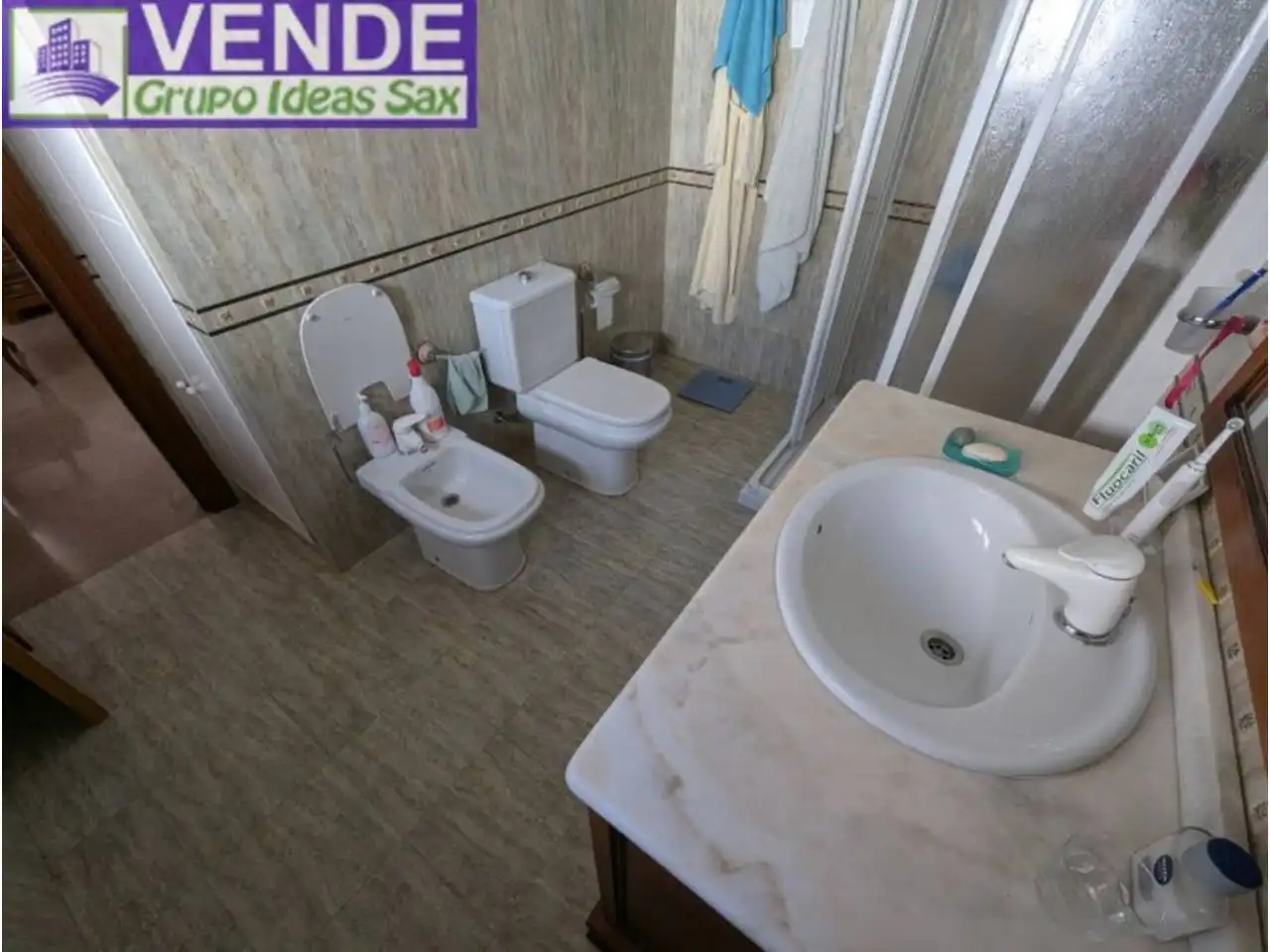 Bany de Casa adosada en venda en Sax