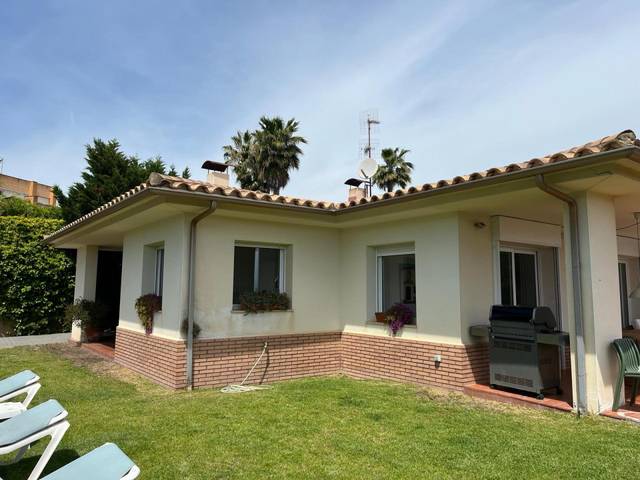 Casa-chalet en Alquiler en S'Agaró