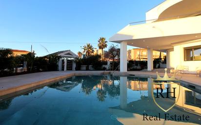 Vista exterior de Casa o xalet en venda en Llucmajor amb Aire condicionat, Calefacció i Jardí privat