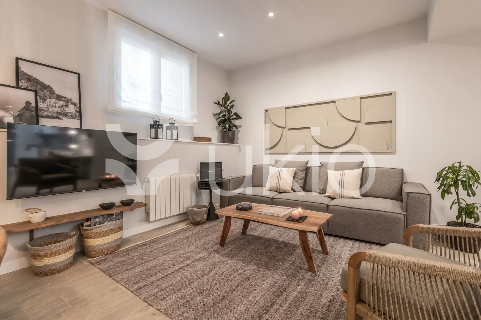 Sala de estar de Apartamento de alquiler en Madrid con Calefacción, Terraza y Amueblado