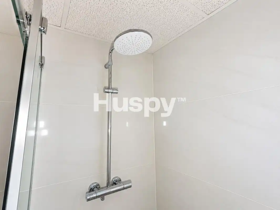 Badezimmer von Erdgeschoss zum Verkauf in Centro