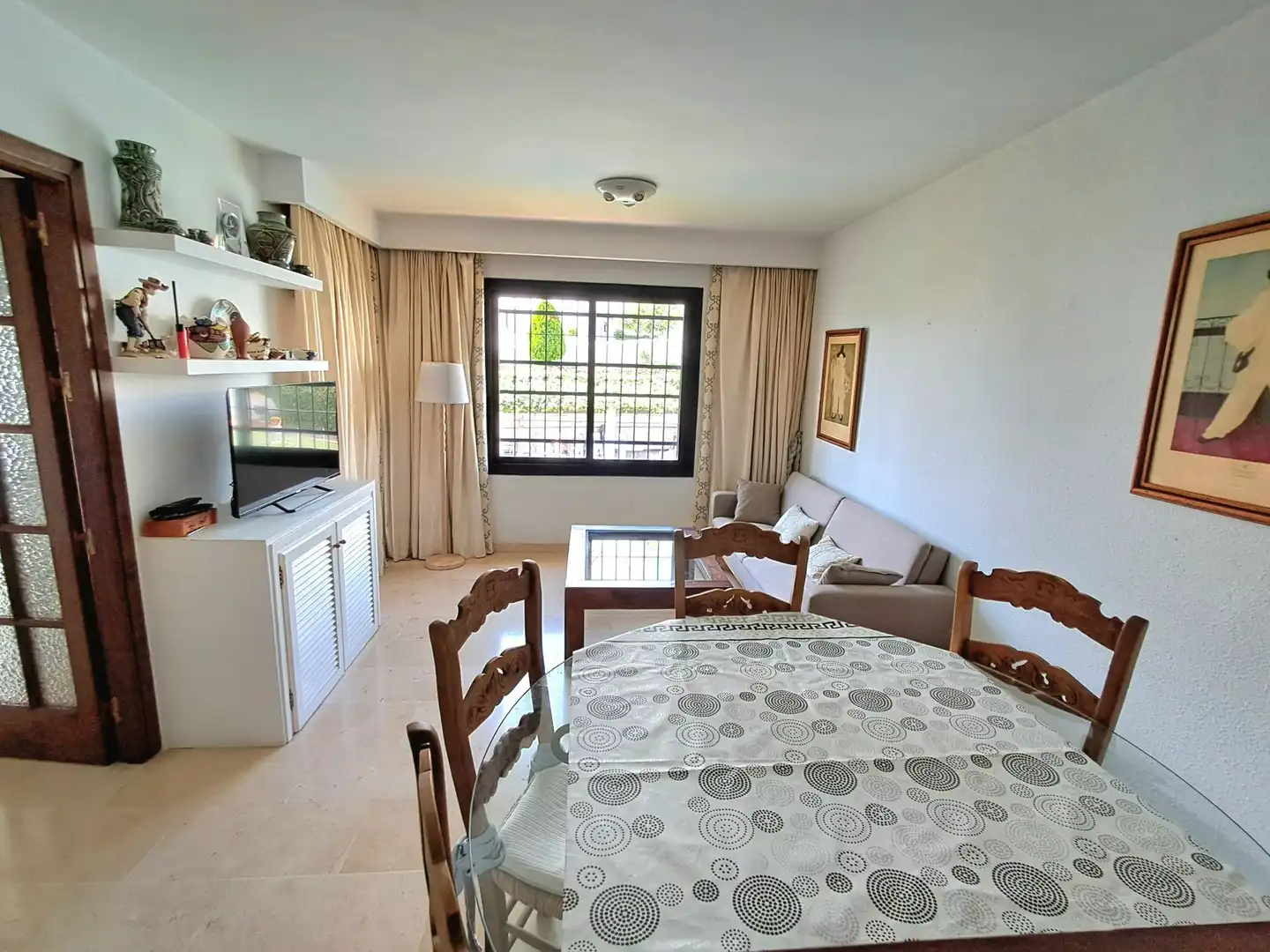 Sala d'estar de Apartament en venda en Benalmádena amb Terrassa i Piscina comunitària
