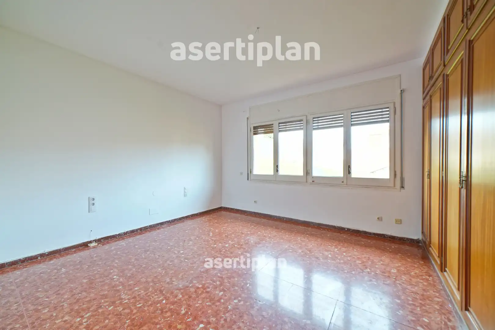 Habitación de Casa o chalet de alquiler en Mataró con Jardín privado, Terraza y Trastero