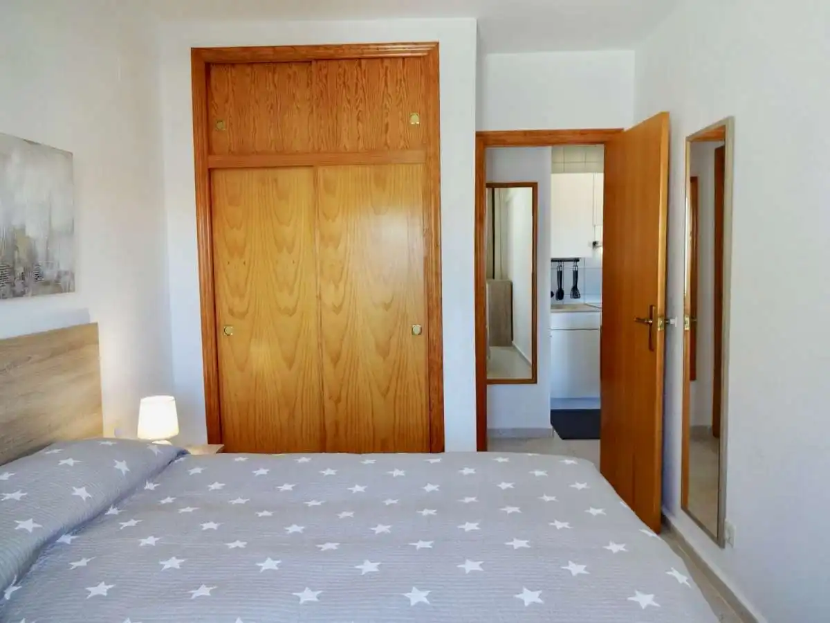 Habitación de Casa o chalet en venta en Torrevieja con Terraza, Amueblado y Piscina comunitaria
