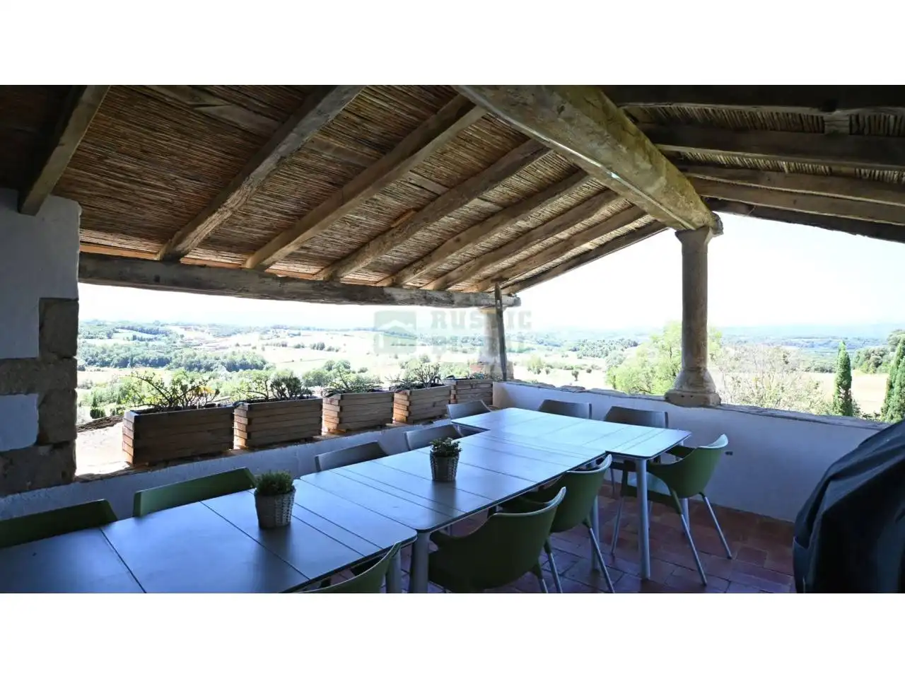 Terrasse von Country house zur Miete in Vilademuls mit Klimaanlage, Heizung und Privatgarten