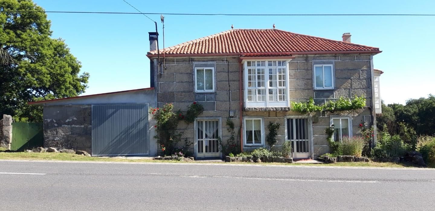 Exterior view of House or chalet for sale in Montederramo  with Private garden and Terrace
