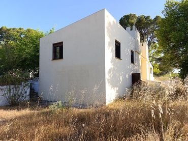 Landhaus mit Pool zum Verkauf in Biar