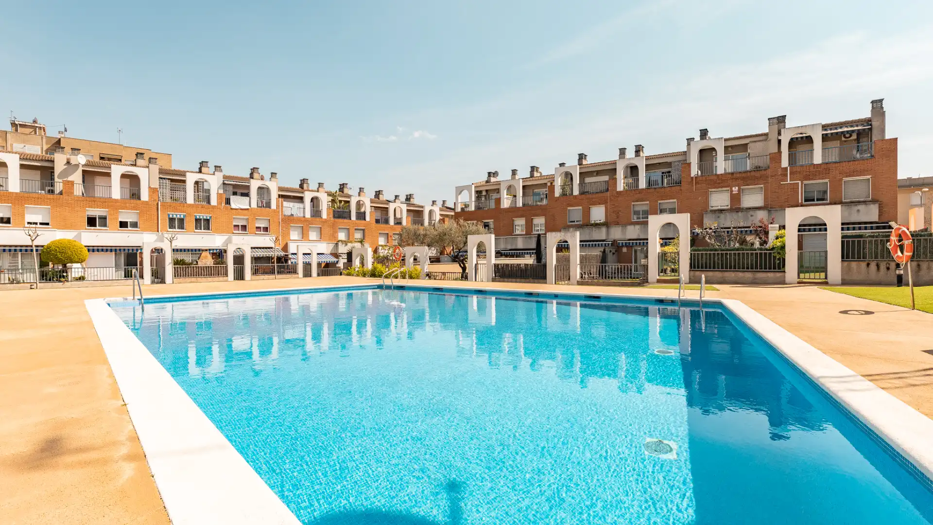 Single-family semi-detached for sale