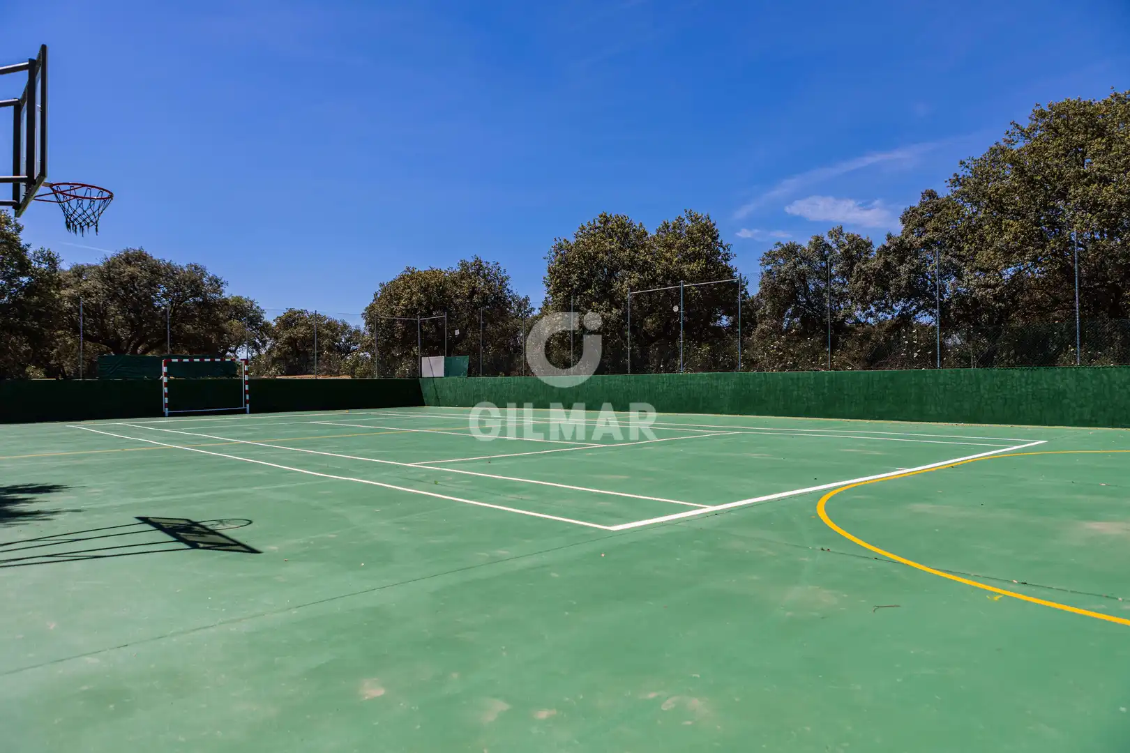 Jardín de Casa o chalet en venta en El Escorial con Calefacción, Jardín privado y Piscina