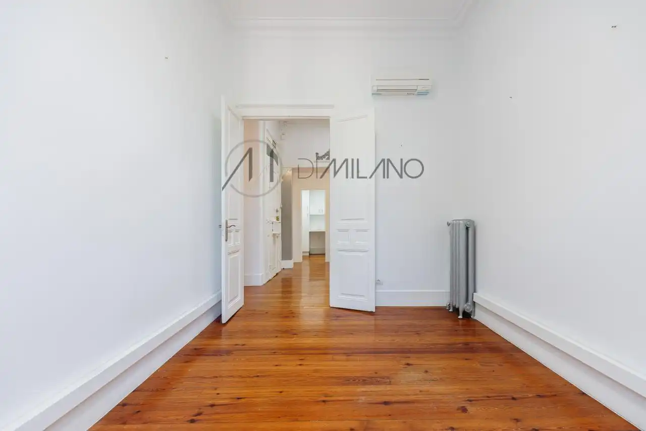 Flat with lift for sale in Montero Ríos, imagen 15