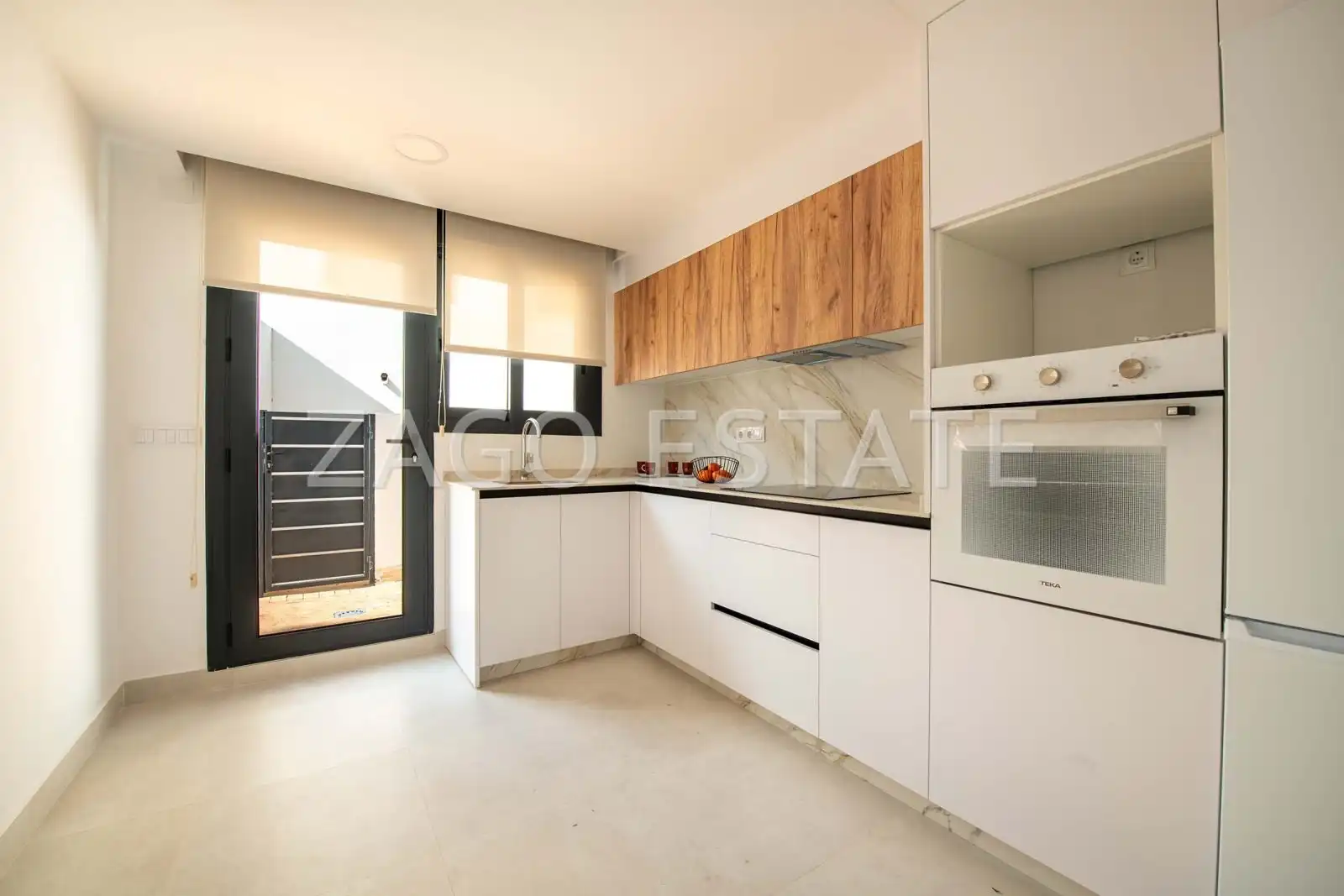 Terraced house with pool for sale in Cox, imagen 8