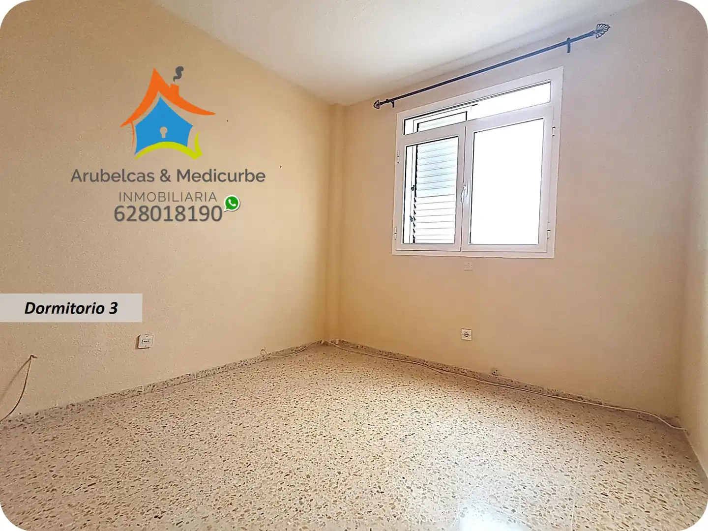 Habitación de Piso en venta en Las Palmas de Gran Canaria con Amueblado, Horno y Balcón