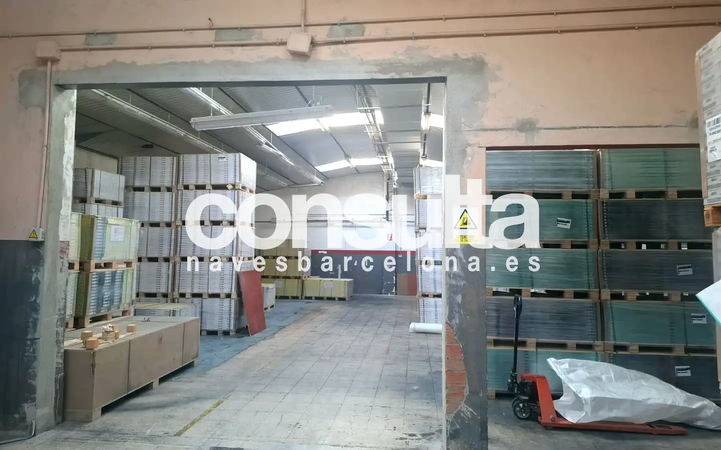 Nau industrial en venda a Carrer Mogent, 44, Montmeló