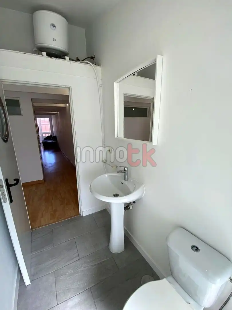 Habitación de Piso en venta en A Coruña Capital  con Calefacción