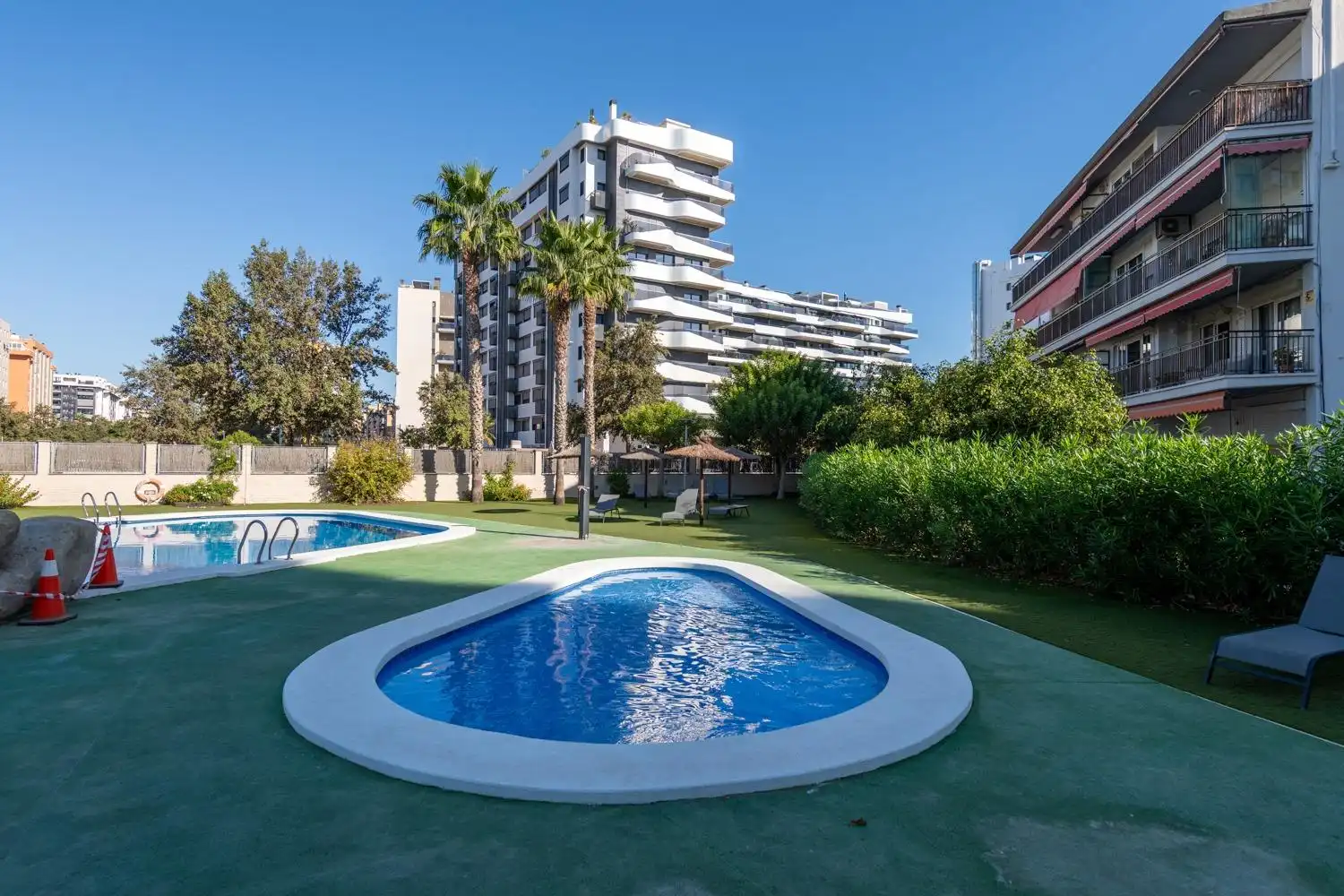 Flat with pool to rent in Avenida de la Costa Blanca, imagen 37