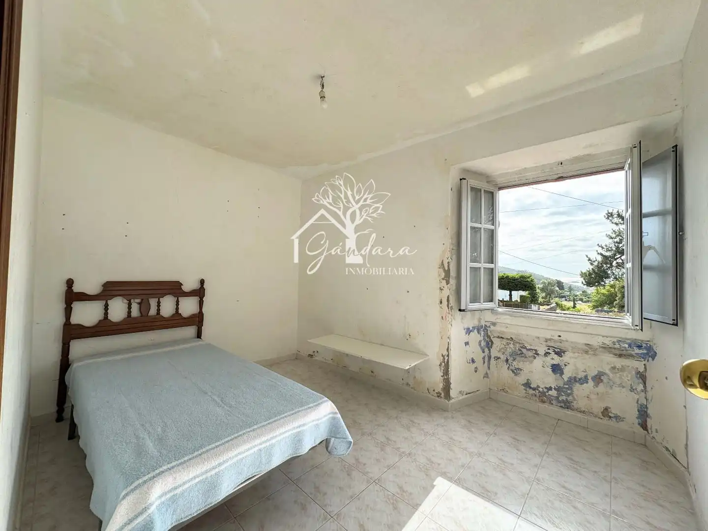 Bedroom of Houses for sale in Ferrol  with Terrace, Oven and Balcony