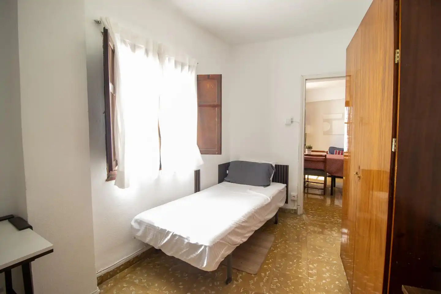 Bedroom of Flat for rent in Valencia  with Terrace and Furnished