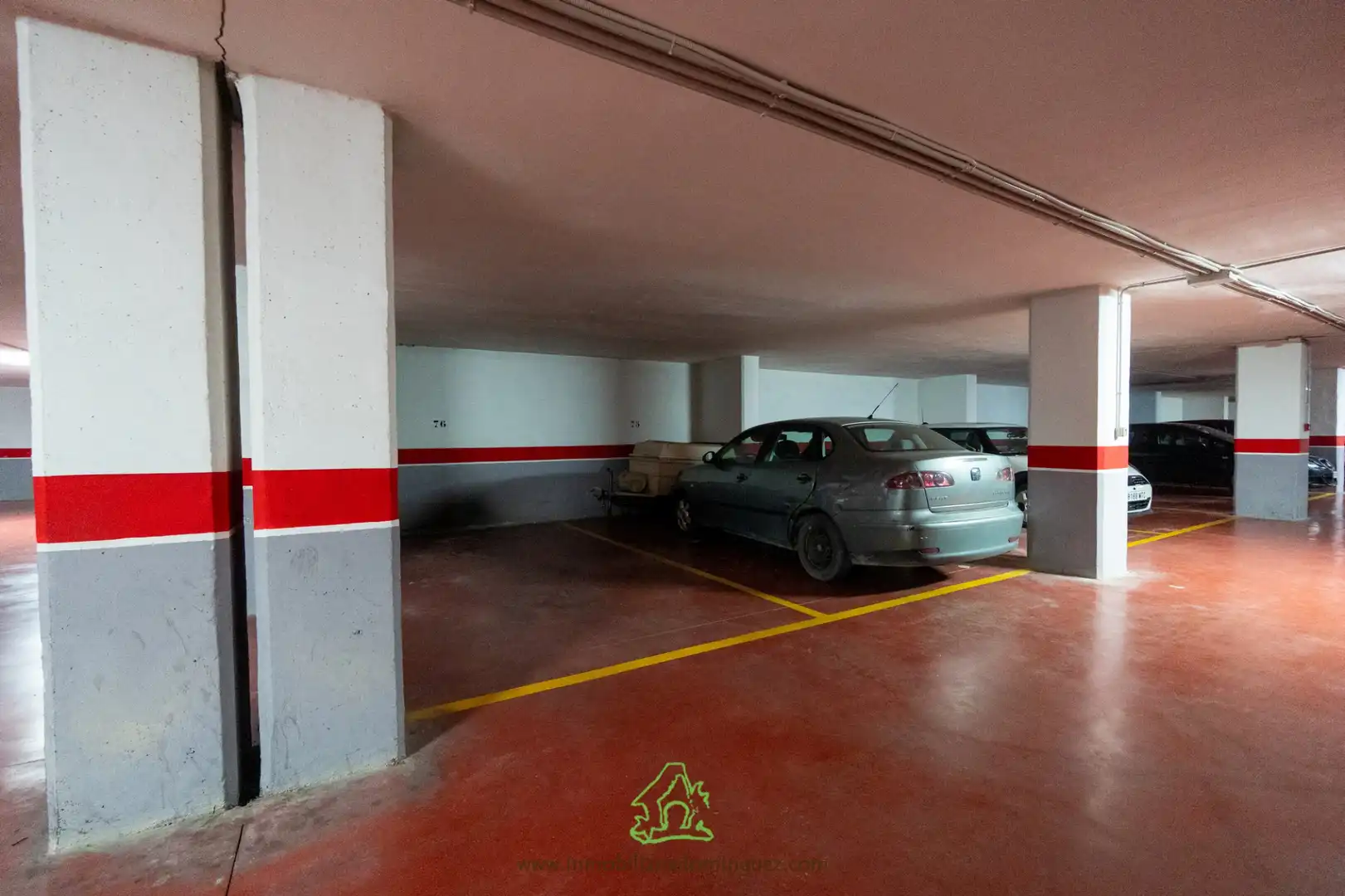 Parking de Piso en venta en Murcia con Aire acondicionado, Terraza y Trastero