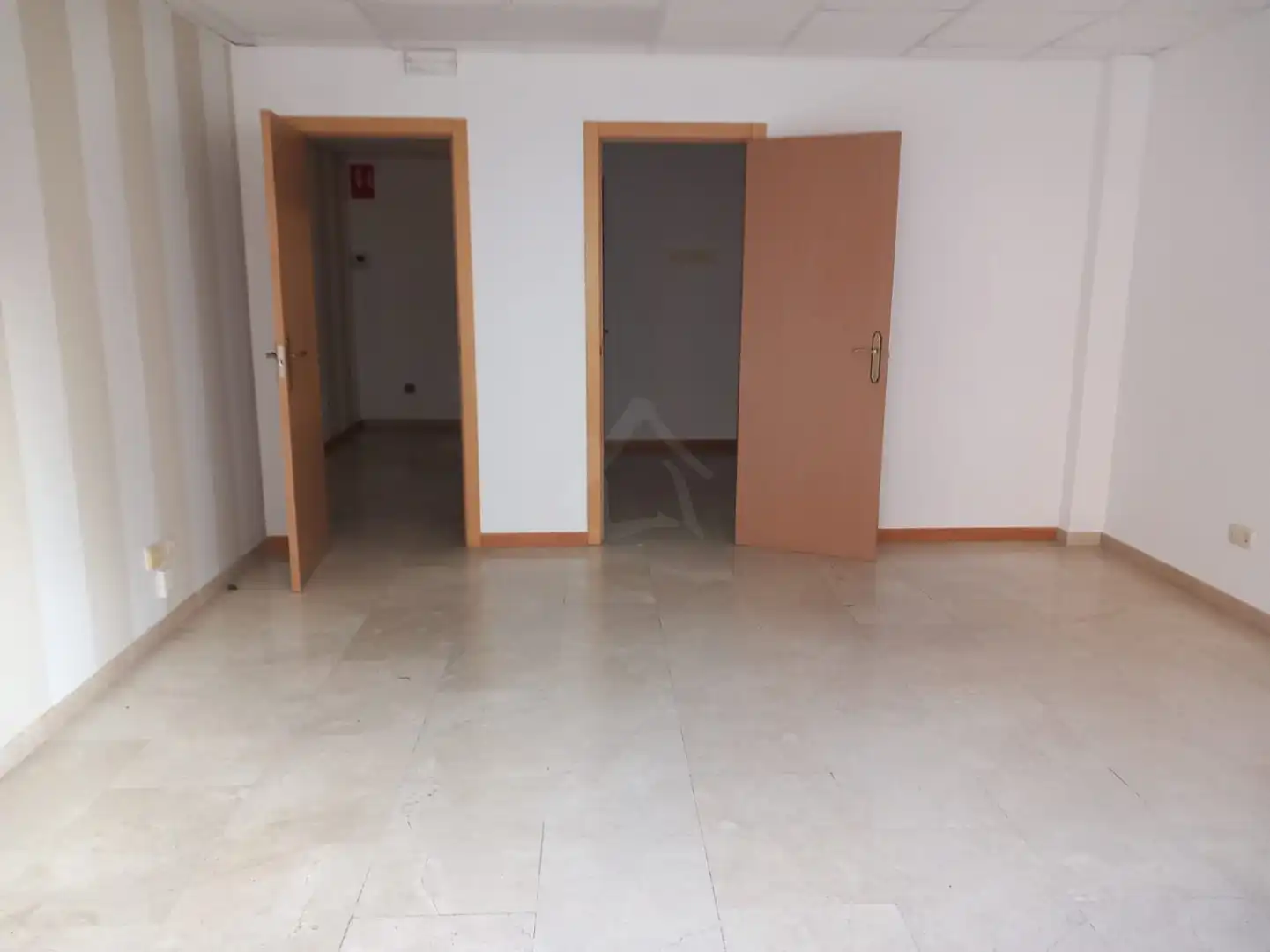 Office space with lift to rent in Logroño - Miguel Villanueva, imagen 9