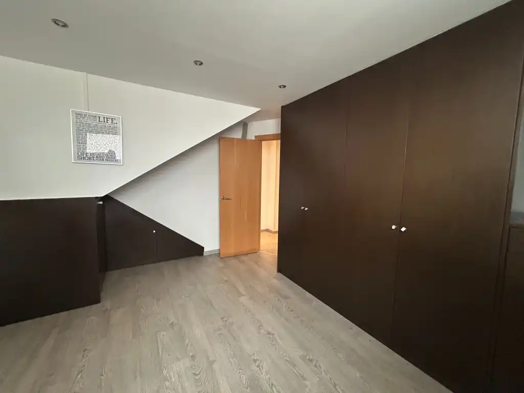 Dúplex en venta en Badalona con Calefacción, Parquet y Alarma