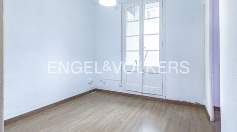 Photo 2 of Flat for sale in El Camp de l'Arpa del Clot, Barcelona Capital