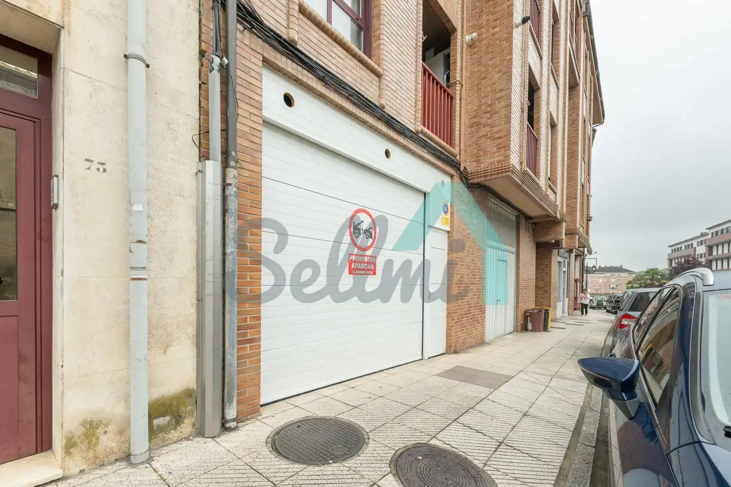 Parking of Commercial properties for rent in Oviedo 