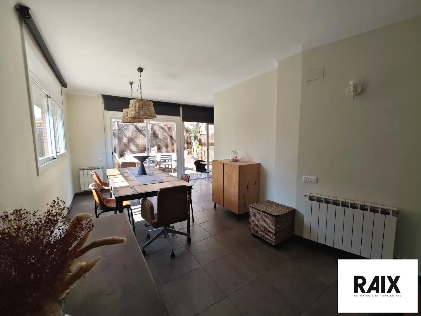 Casa adosada en venta en Carrer Garbi, Viladecavalls