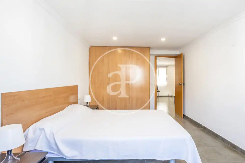 Bedroom of Flat for rent in Valencia  with Heating, Furnished and Balcony