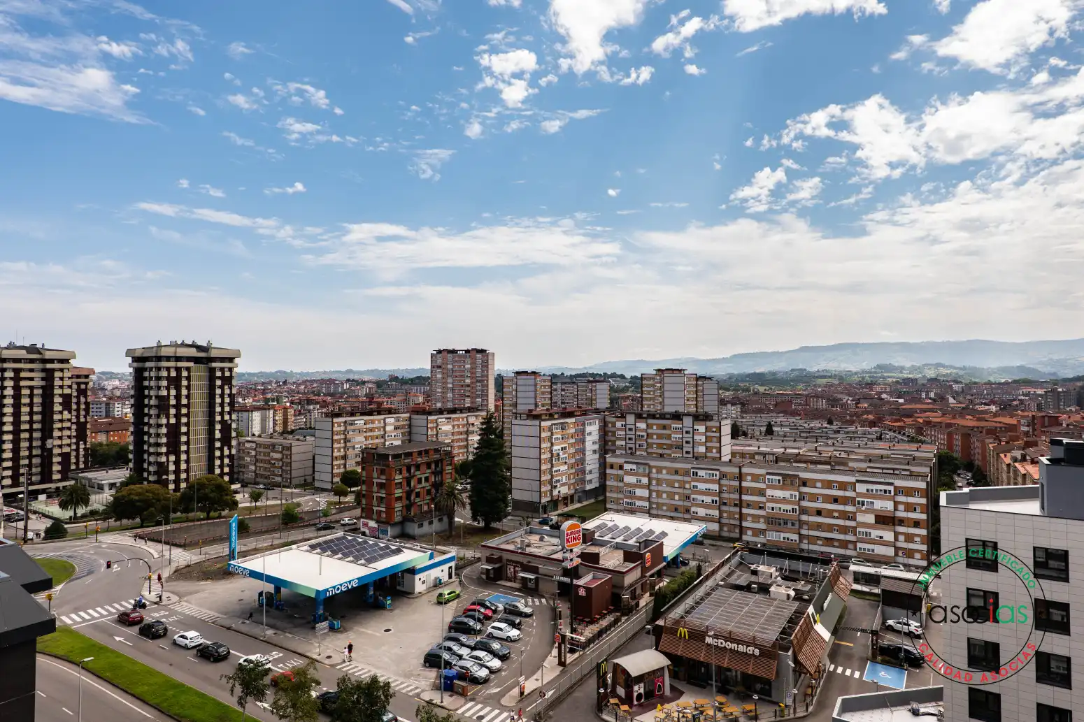 Vista exterior de Piso en venta en Gijón  con Calefacción y Parquet