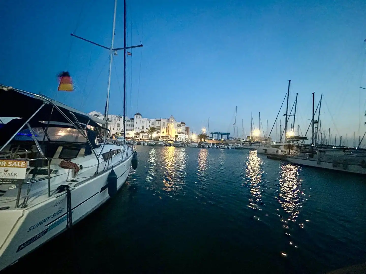 Außenansicht von Wohnung zum Verkauf in El Ejido mit Klimaanlage, Heizung und Terrasse