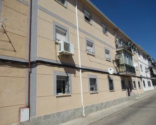 Exterior view of Flat for sale in Camarma de Esteruelas  with Heating, Terrace and Furnished