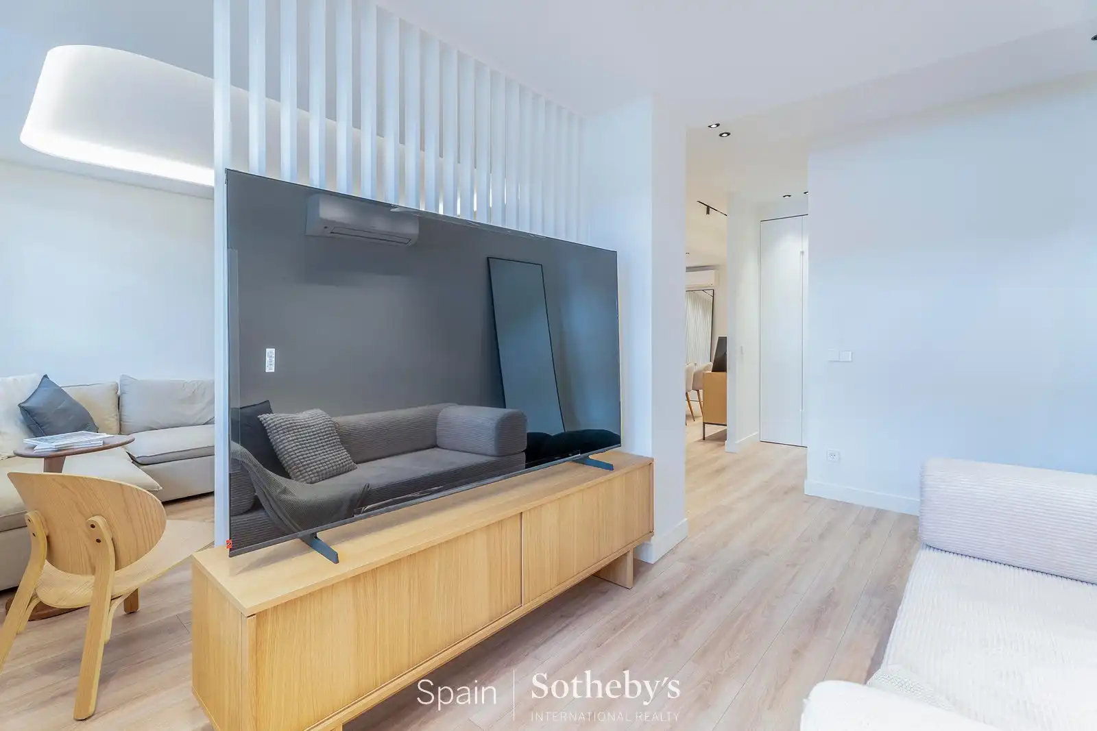 Sala d'estar de Apartament en venda en Madrid amb Aire condicionat i Calefacció