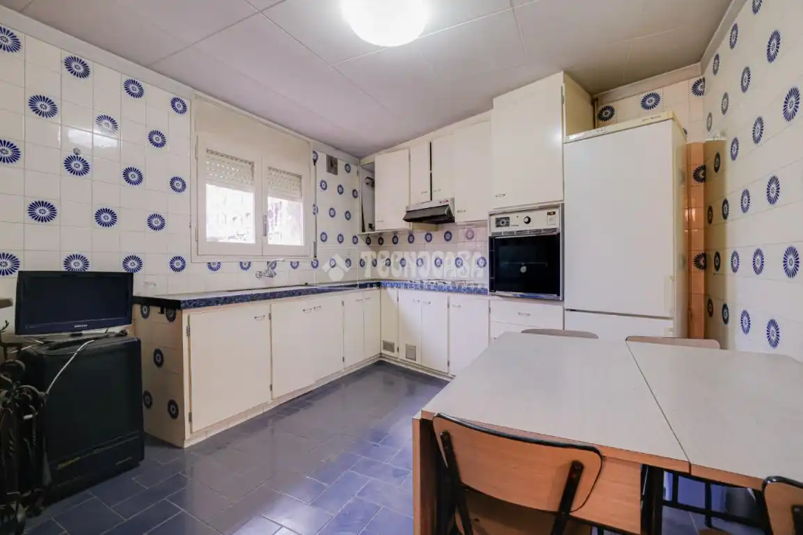 Cocina de Casa o chalet en venta en Mollet del Vallès con Calefacción