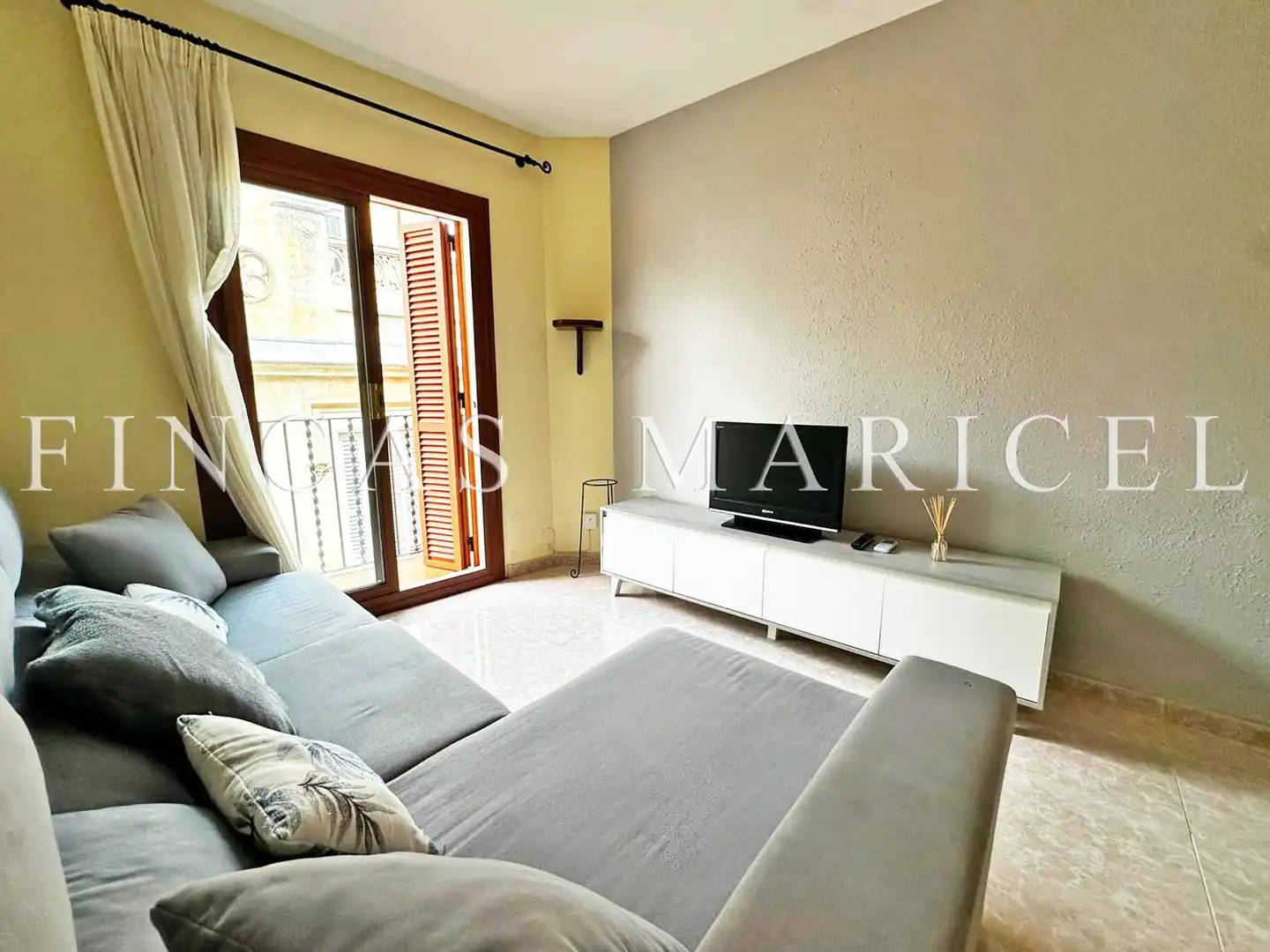 Wohnzimmer von Wohnung zum Verkauf in Sitges mit Klimaanlage und Heizung