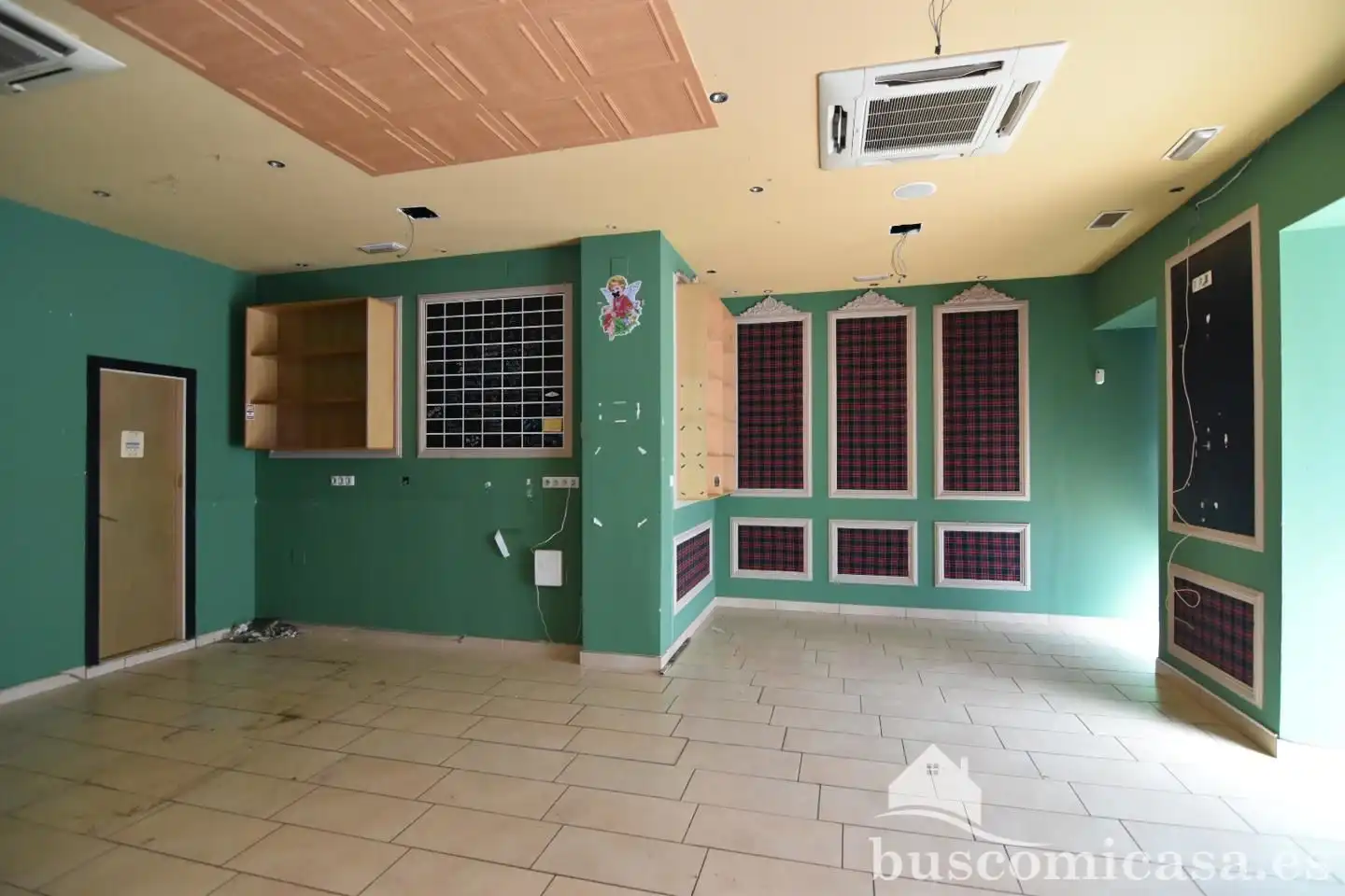 Commercial properties for sale in Linares  with Air Conditioner