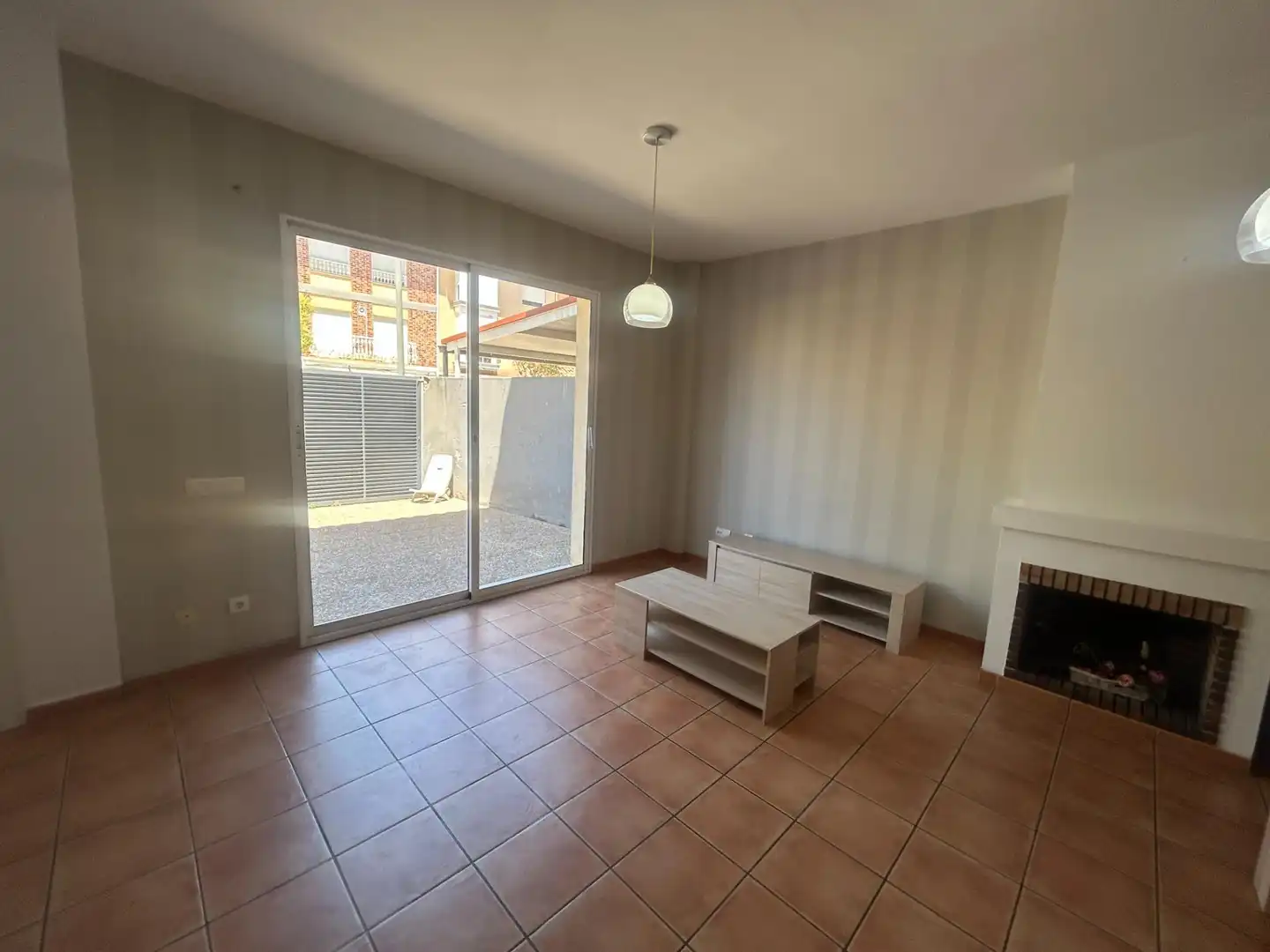 Sala de estar de Casa adosada en venta en Cullera con Aire acondicionado, Calefacción y Terraza