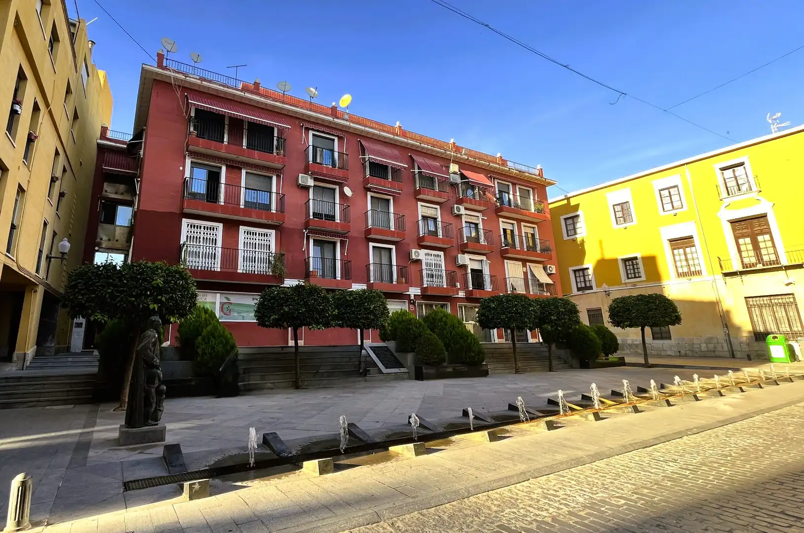 Vista exterior de Pis en venda en Orihuela ciudad