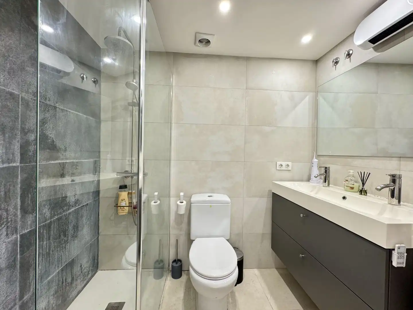 Baño de Piso en venta en Campos con Aire acondicionado, Terraza y Trastero