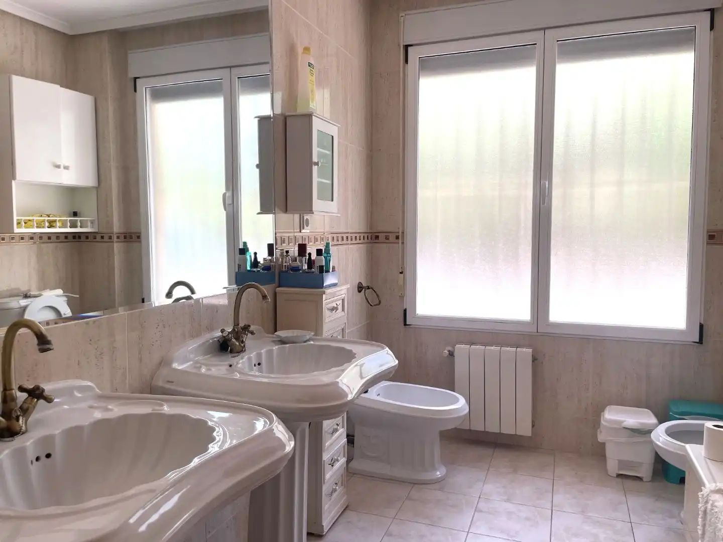 Bany de Casa o xalet en venda en Cocentaina amb Aire condicionat, Terrassa i Piscina