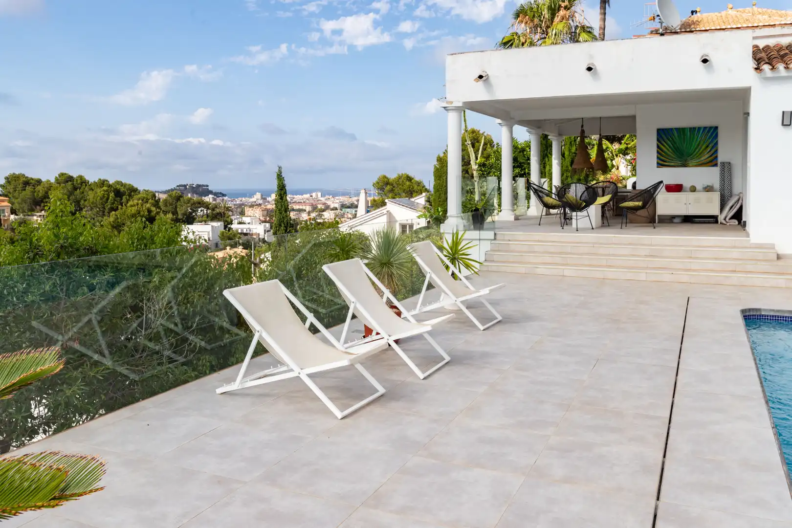 Terrassa de Casa o xalet en venda en Dénia amb Aire condicionat, Calefacció i Jardí privat