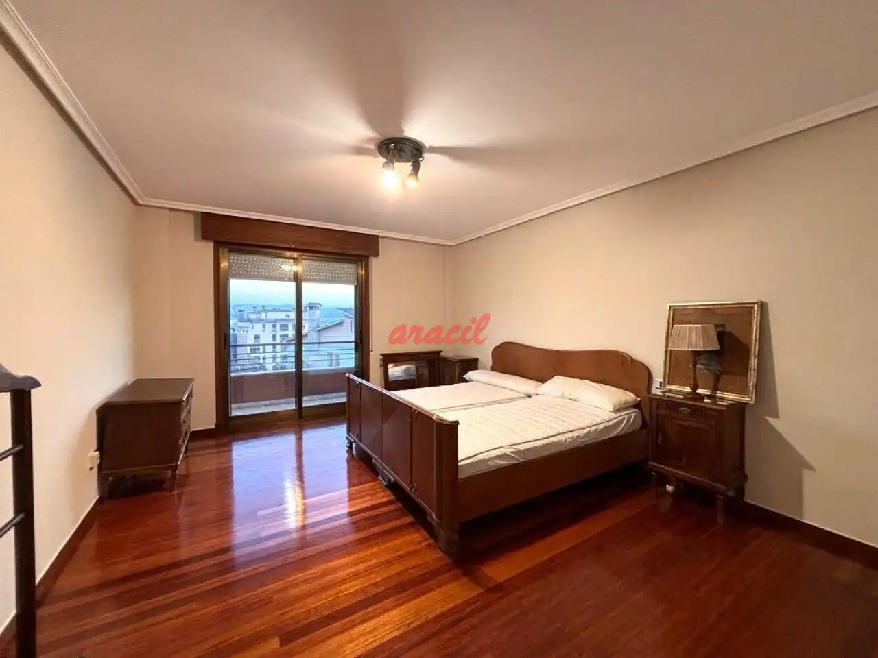 Bedroom of Houses for sale in Ourense Capital   with Heating, Private garden and Parquet flooring