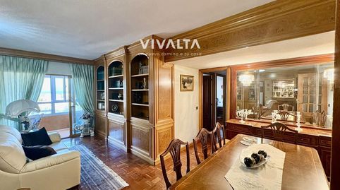 Foto 2 de Piso en venta en Lopez de Hoyos, Pinar del Rey, Madrid Capital