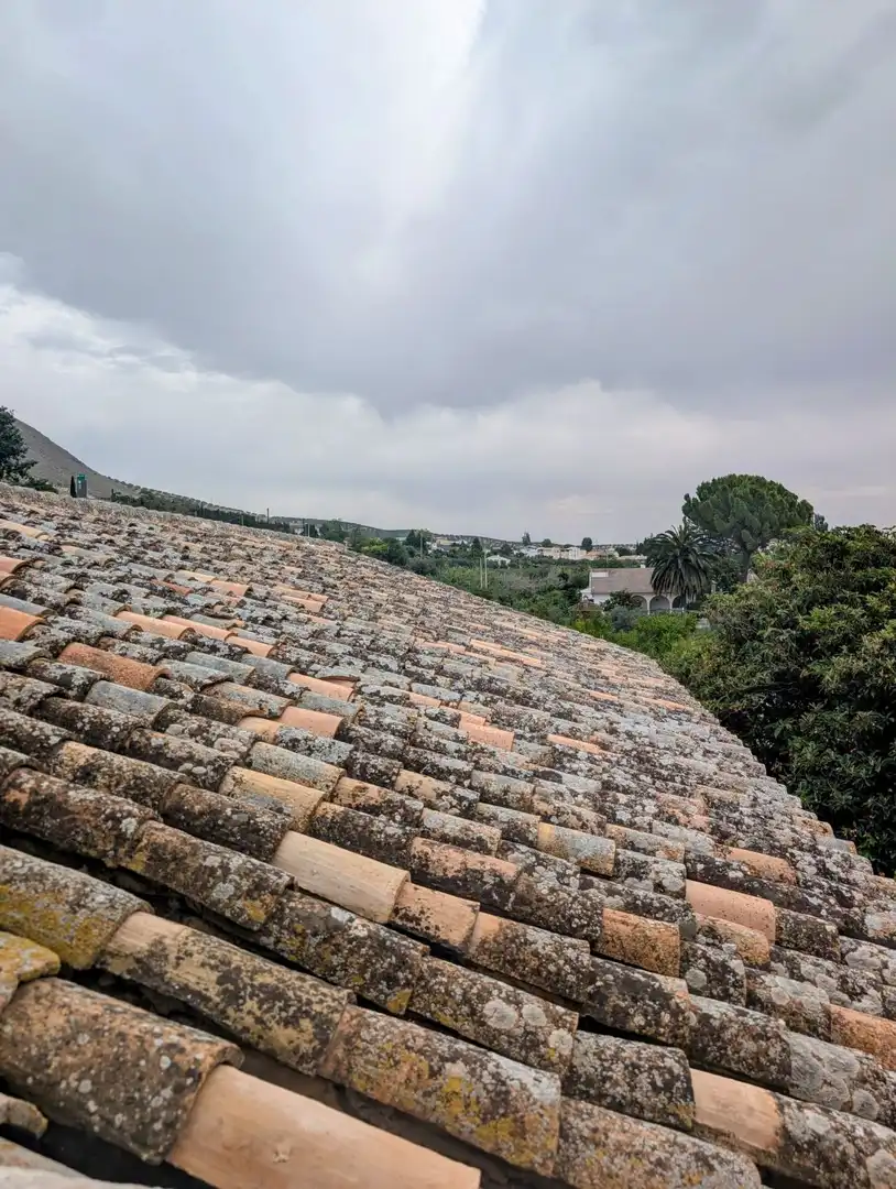 Vista exterior de Casa o xalet en venda en Loja amb Aire condicionat, Calefacció i Jardí privat